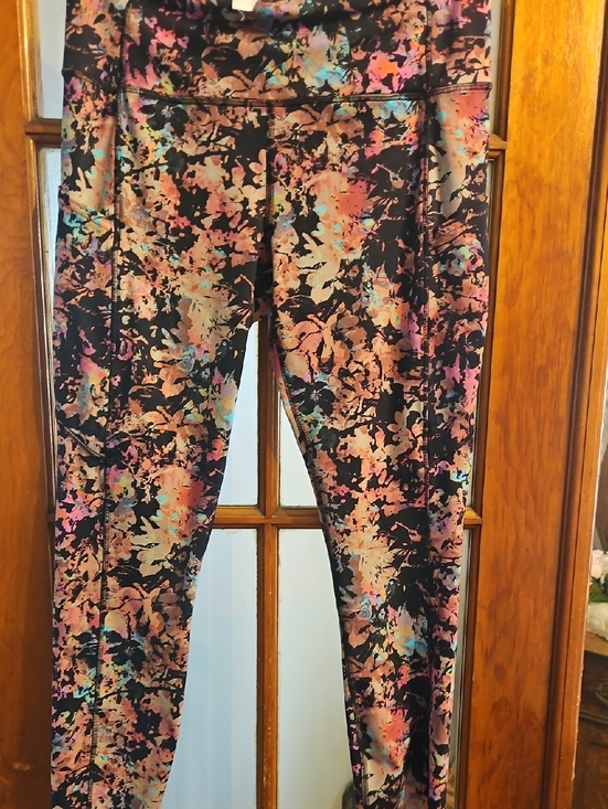 lululemon athletica Pants - lululemon athletica Black Multicolor Abstract Floral Leggings